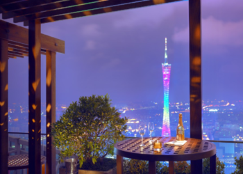 春日令·悦夜寻醺——广州柏悦酒店悦吧迎来首席调酒师并推出春季鸡尾酒