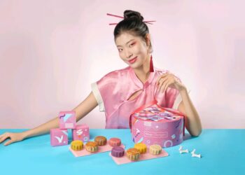 长沙玛珂酒店匠心打造「湘」当好恰中秋月饼礼盒 以星城幻彩重塑团圆新意