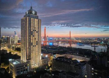 上海浦东丽晶酒店跨年盛宴 云端礼遇定格岁末美好