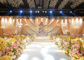 「华灯初上」婚博会： 希尔顿集团上海区一站式婚礼指南，重塑婚宴市场标杆