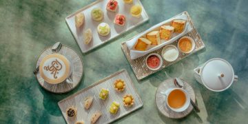 深圳前海华侨城瑞吉酒店臻呈“夏逸果韵”夏季下午茶 ——以海湾清风为引,绘岭南果香夏韵