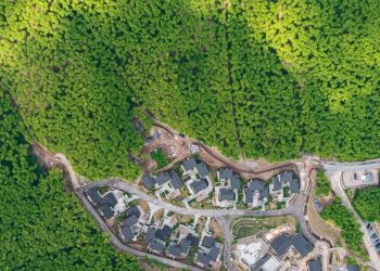 直抵山野，共赴竹海环抱中的隐世院落