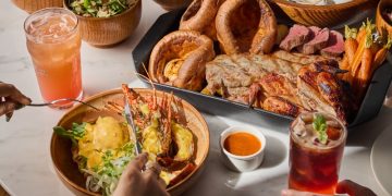 「夏 · 畅玩」上海艾迪逊酒店发布夏日城市玩乐指南 从日间欢聚到夜幕微醺，以美食、美酒与城市风景，开启属于这个夏天的畅玩时刻。