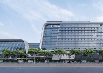 风味无界 荟萃四方滋味 128 元双人套餐，川湘、粤式、东南亚风味齐上线